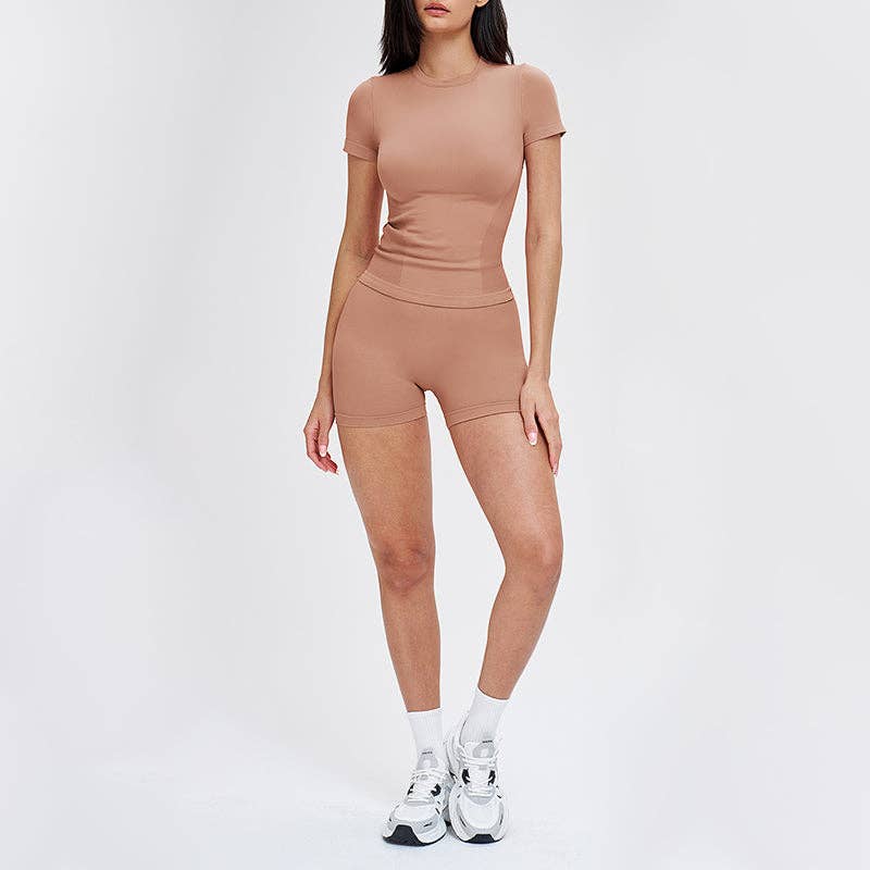 Wholesale solid color round-neck T-shirt + shorts