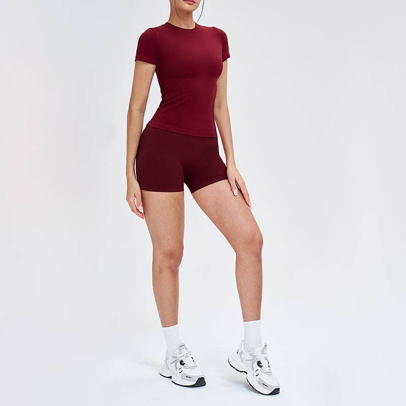 Wholesale solid color round-neck T-shirt + shorts