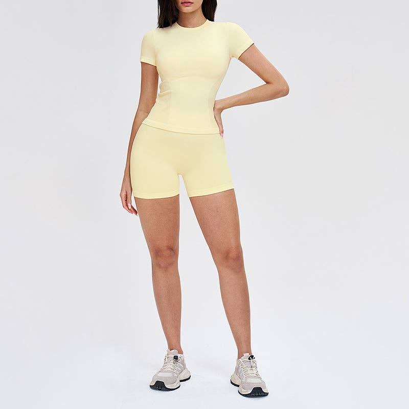 Wholesale solid color round-neck T-shirt + shorts